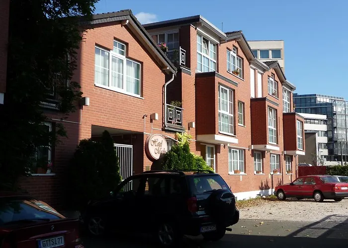 Ξενοδοχείο Mado 4*