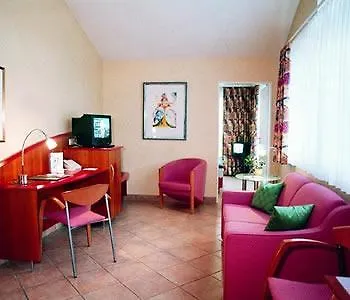 Hotel Mado